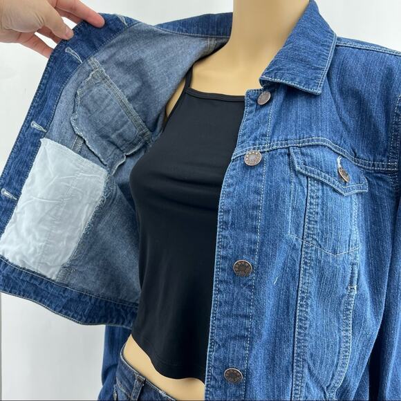 Faded Glory MEDIUM Blue Stonewash Denim Button Up Country Western Jean Jacket - Picture 7 of 8
